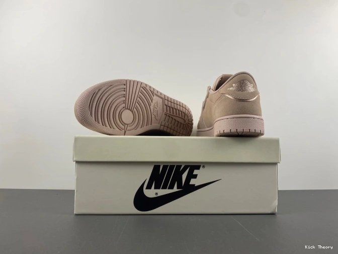 Kicked Out Shoe Store Beige Particle AO1935-204 Low Jordan Retro 1 NS 0626